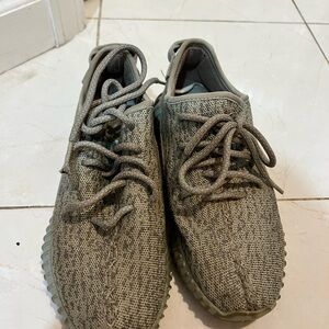 Yeezy Gray Knit Sneakers
